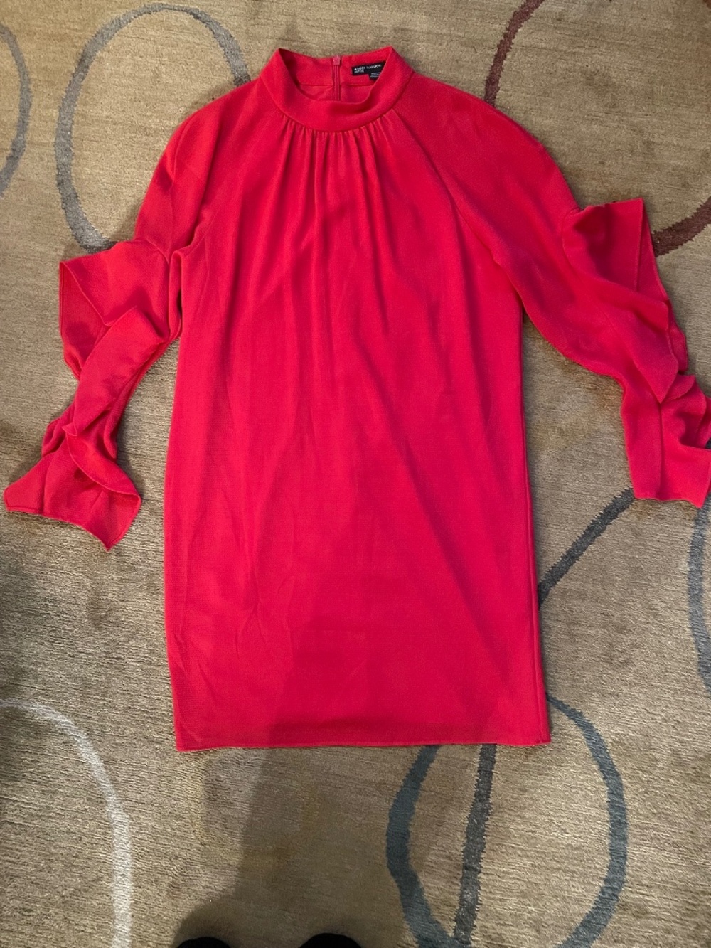 Maggy London Red Mini Dress w/Long Ruffled Sleeves, Petite US 4P, UK 8, EU 34